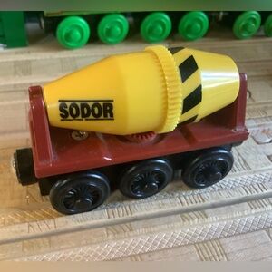 Rare Spinning Sodor Cement Mixer Car Thomas & Friends Wooden Railway